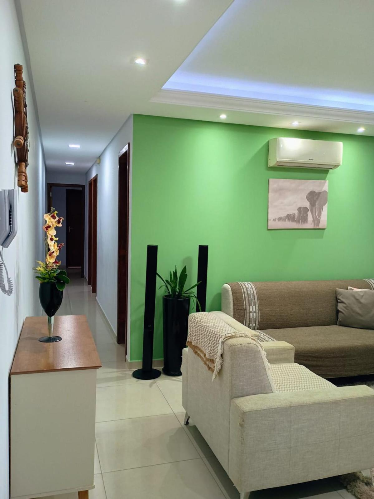 Ape Ingleses Confortavel E Perto De Florianopolis